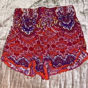 Adorable shorts!